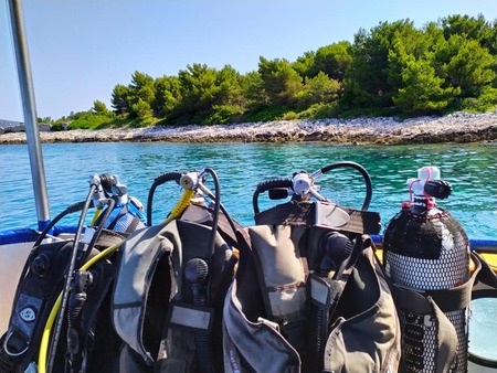 Půjčovna potápěčské výstroje KWS Diving – České Budějovice